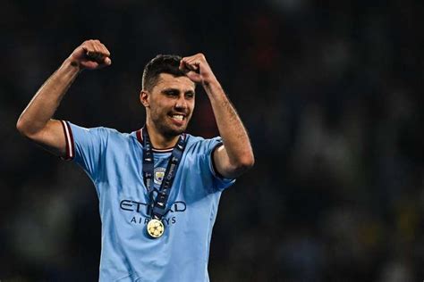 Rodri é Eleito Melhor Jogador Da Champions Na Temporada 2022 23