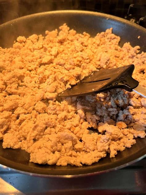 How To Cook Ground Chicken Juicy Never Dry 10 Min Recipe Melanie Cooks