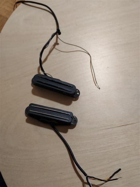 Hot Rails Pickups