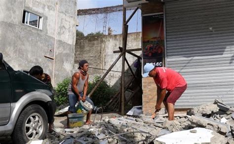 Al menos diez muertos por el terremoto en la isla de Luzón en