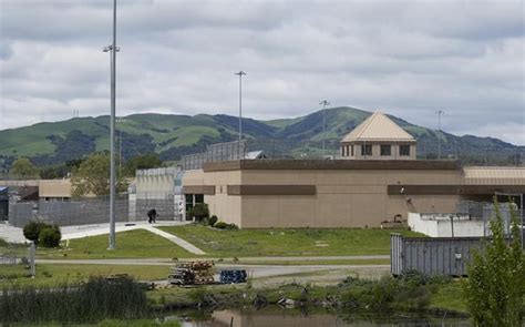 Bureau Of Prisons To Close California Womens Prison Where Inmates Have