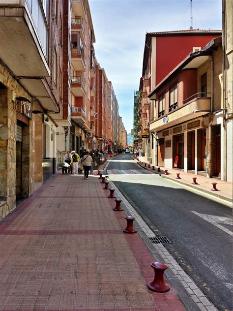 Fotos gratis peatonal la carretera calle acera pueblo callejón