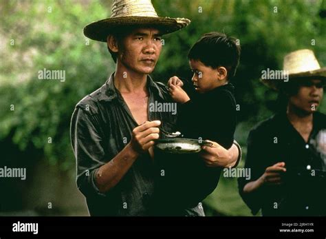 HAING S. NGOR, THE KILLING FIELDS, 1984 Stock Photo - Alamy