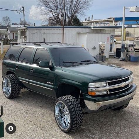 2002 Chevrolet Tahoe With 2012 51 Arkon Off Road Alexander And 33 12