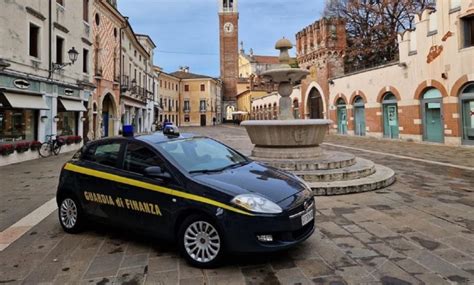 GDF Vicenza Controlli Al Mercato Settimanale Di Thiene