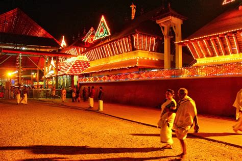 National भारत के वो मंदिर जहां नहीं मिलता गैर हिंदुओं और विदेशी