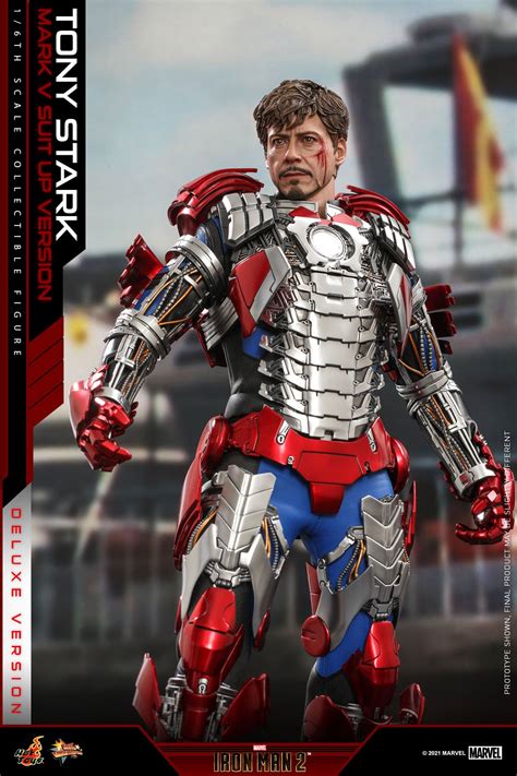 Hot Toys Unveils Deluxe Tony Stark Figure Figures