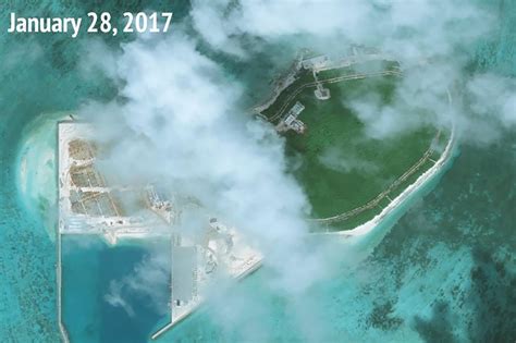 China Protests U S Sailing Near Disputed Islands In South China Sea Wsj