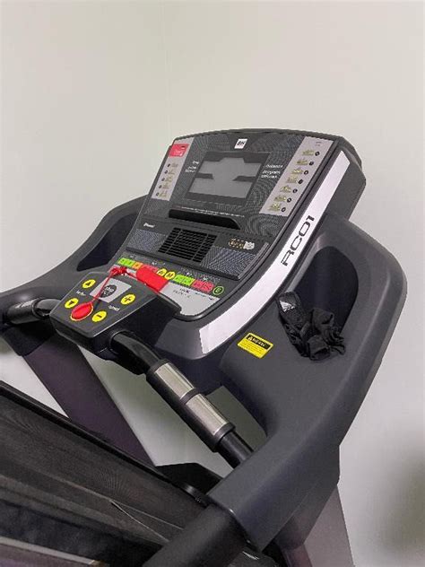 BH RC01 DUAL WG6162 Treadmill Raya 200 Sports Equipment Exercise