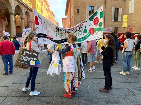 Tornano I Fridays For Future I Giovani In Piazza Per L Ambiente DIRE It