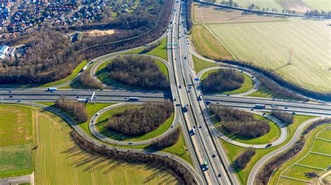 A Bei Dortmund Gro E Baustelle Am Autobahnkreuz Beginnt Mit