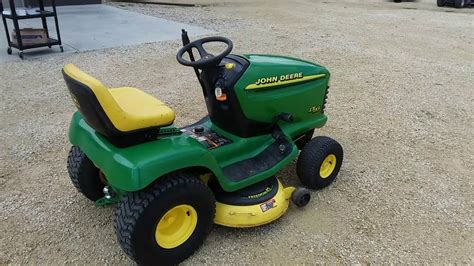 John Deere Lt155 Riding Mower Youtube