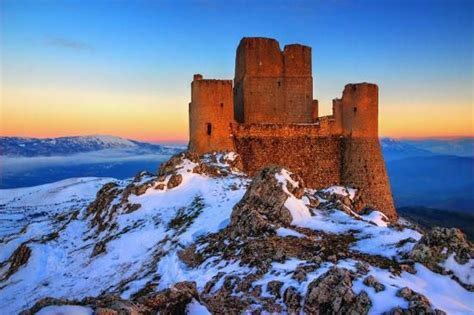 Ladyhawke S Location Rocca Calascio Abruzzo Italy Invisible Cities