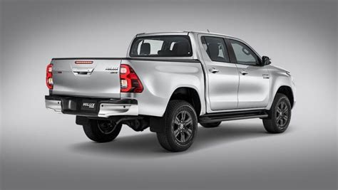 Toyota Hilux Precios Ficha T Cnica Ventajas Y Desventajas