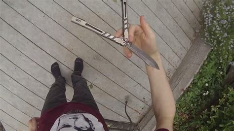 Bite Handle Triple Scissor Balisong Butterfly Knife Tricks Youtube