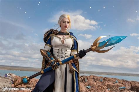 Model Lady Melamori Melamor In Cosplay Jaina Proudmoore From World