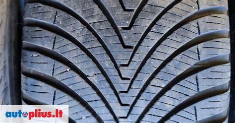 Kumho, winter 215/45 R17 | A27076633