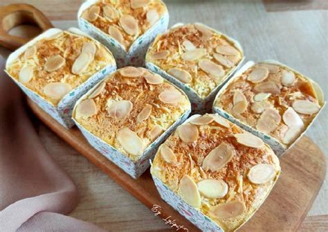 Resep Bolu Hongkong Keju Almond Oleh Lyliput Kitchen S Cookpad