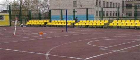 Резиновое покрытие для спортзала. Спортивное напольное покрытие для ...