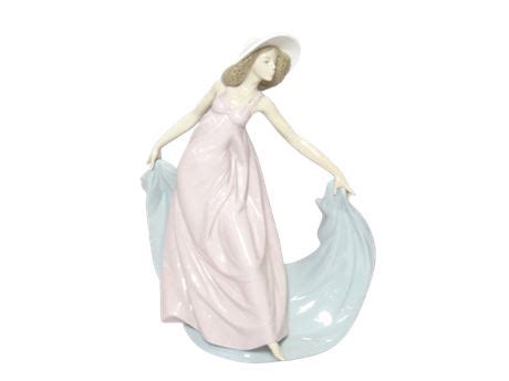 Shopthesalvationarmy Lladro Spring Dance Porcelain Figure