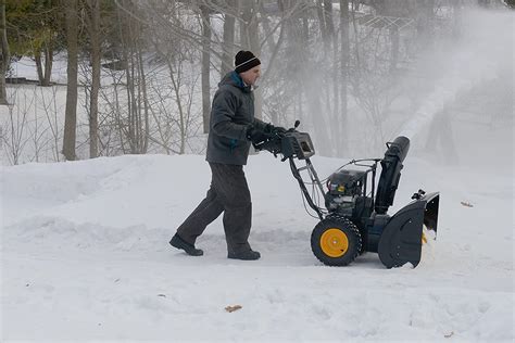 10 Best Snow Blowers For Wet Heavy Snow Reviews 2024 House Grail