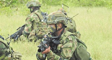 Se Han Reportado Al Menos 250 Personas Desplazadas Por Combates Entre El Ejército Y Disidencias