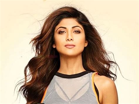 Monday Motivation Shilpa Shetty Turns Fitness Guru Reveals Mantra To Achieve Dream Physique