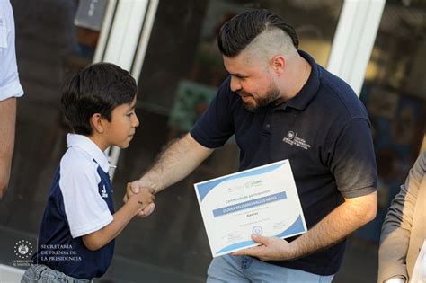 Jóvenes del Sitio del Niño culminan con éxito diversos talleres