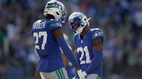 Seahawks Defense Continues Trend Of Locking Down Opponents In The