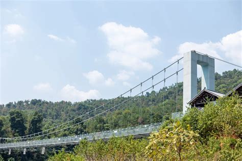 南昌湾里铜源峡景区—3a景区 南昌小九寨【江西文旅一卡通and长江中游三省旅游一卡通】 景区介绍 好朋友文旅，畅游秀美江西