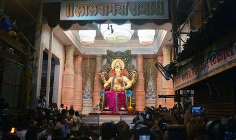 Lalbaugcha Raja LIVE Darshan 2016 Watch Lalbaugcha Raja Live Aarti