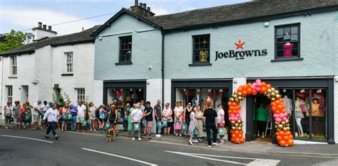 In Pictures Joe Browns Opens The Doors To First Ever Franchise Store