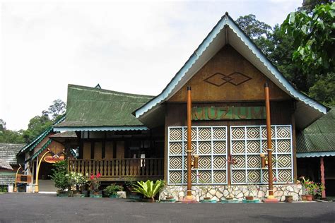 Orang Asli Craft Museum - World Trade Centre Kuala Lumpur