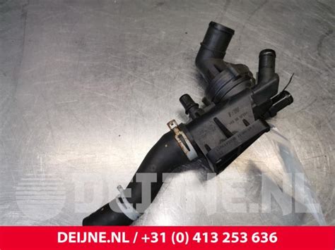 Thermostat Housing Mercedes Vito Cdi V R