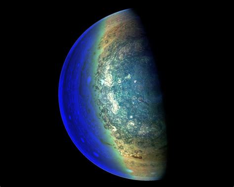 Stunning NASA Juno Image Captures Sunrise and Sunset on Jupiter in One ...