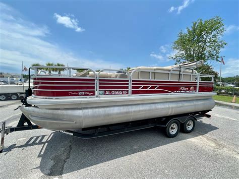 Shop Used Sun Tracker Fishin Barge Dlx For Sale In Mobile