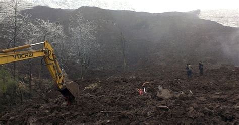 G Deslizamento De Terra Na China Deixa Mortos Not Cias Em Mundo