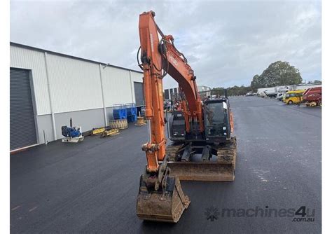 Used Hitachi Zx Uslc B Excavator In Listed On Machines U