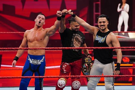 Wwe Andrade Ángel Garza Y Austin Theory ¿ingobernables En Raw