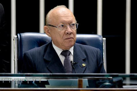 Presidente do Conselho de Ética do Senado é internado em Brasília