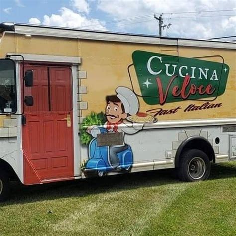 Cucina Veloce Food Truck Regular