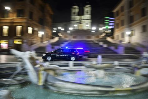 Roma I Carabinieri Arrestano Persone Per Droga Anagnia