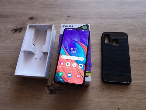 Samsung Galaxy A40 4 GB / 64 GB Opis - 12590880390 - oficjalne archiwum ...