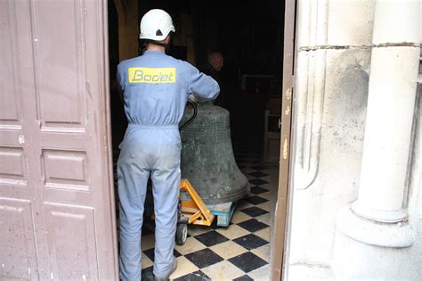 Chantier De L Glise La D Pose D Une Cloche Viarmes