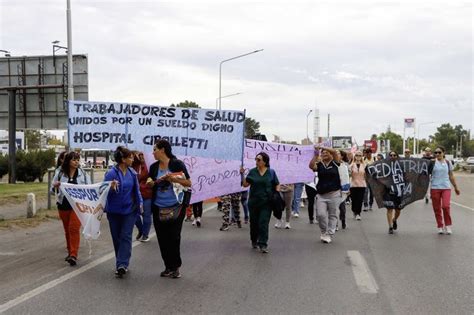 Paro Y Movilizaci N De Los Hospitalarios De La Salud P Blica Provincial