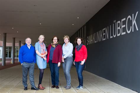 Pflegeausbildung an den Sana Kliniken Lübeck familiär selbstbestimmt