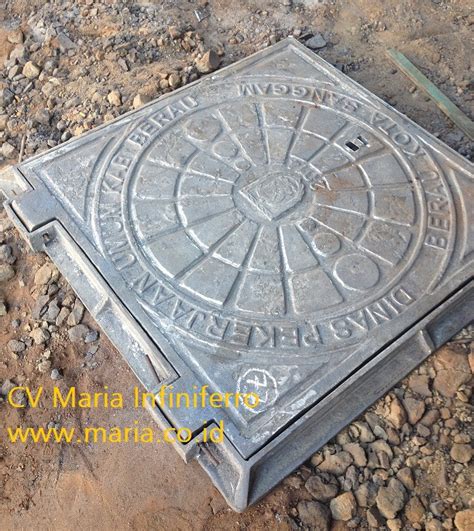 Manhole Cover 80 Grill Manhole 80 Maria Infiniferro