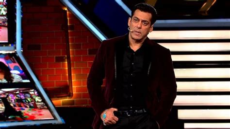 Bigg Boss 13 Weekend Ka Vaar Highlights Salman Khan Asks Housemates