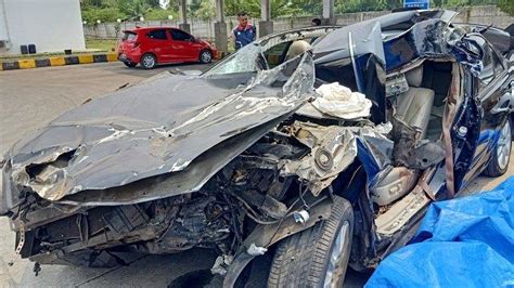 Saat Kecelakaan Mobil Toyota Camry Syabda Perkasa Berpenumpang 5 Orang