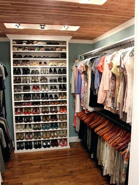 Walk In Closet Shelving And Storage Ideas